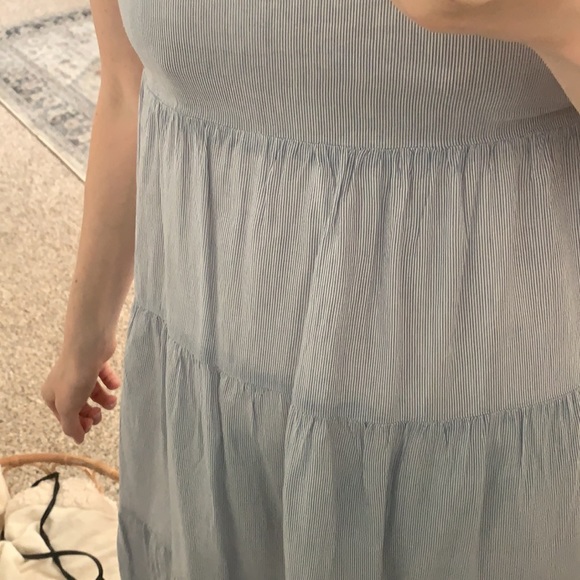 Madewell Button Back MIDI Dress - Picture 4 of 5